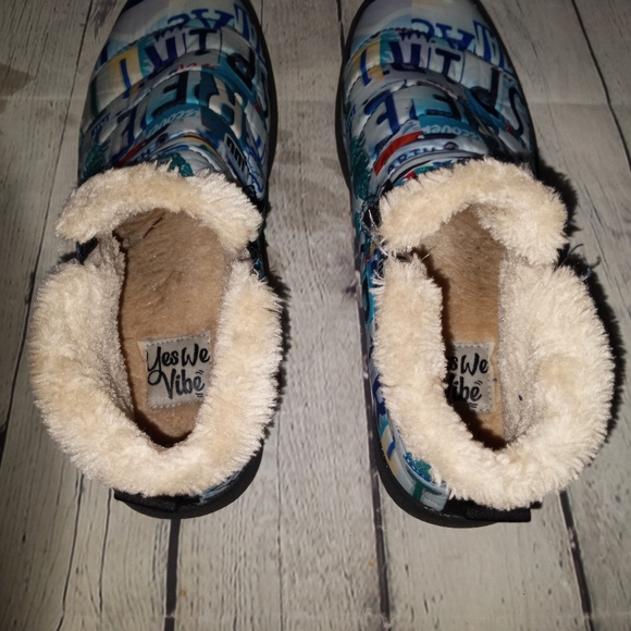 EUC Yes We Vibe Free Spirit boot - 7 - Picture 8 of 9